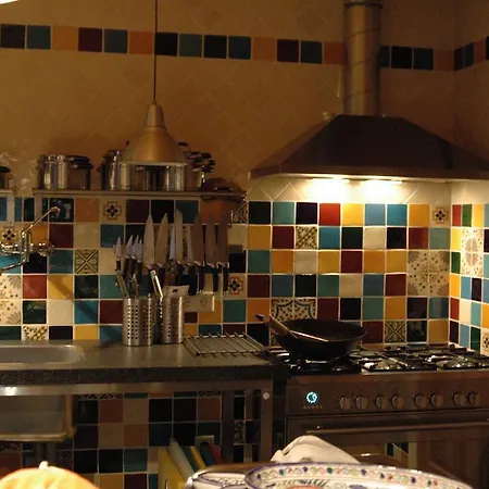 Bed and Breakfast Isola Bella 3*